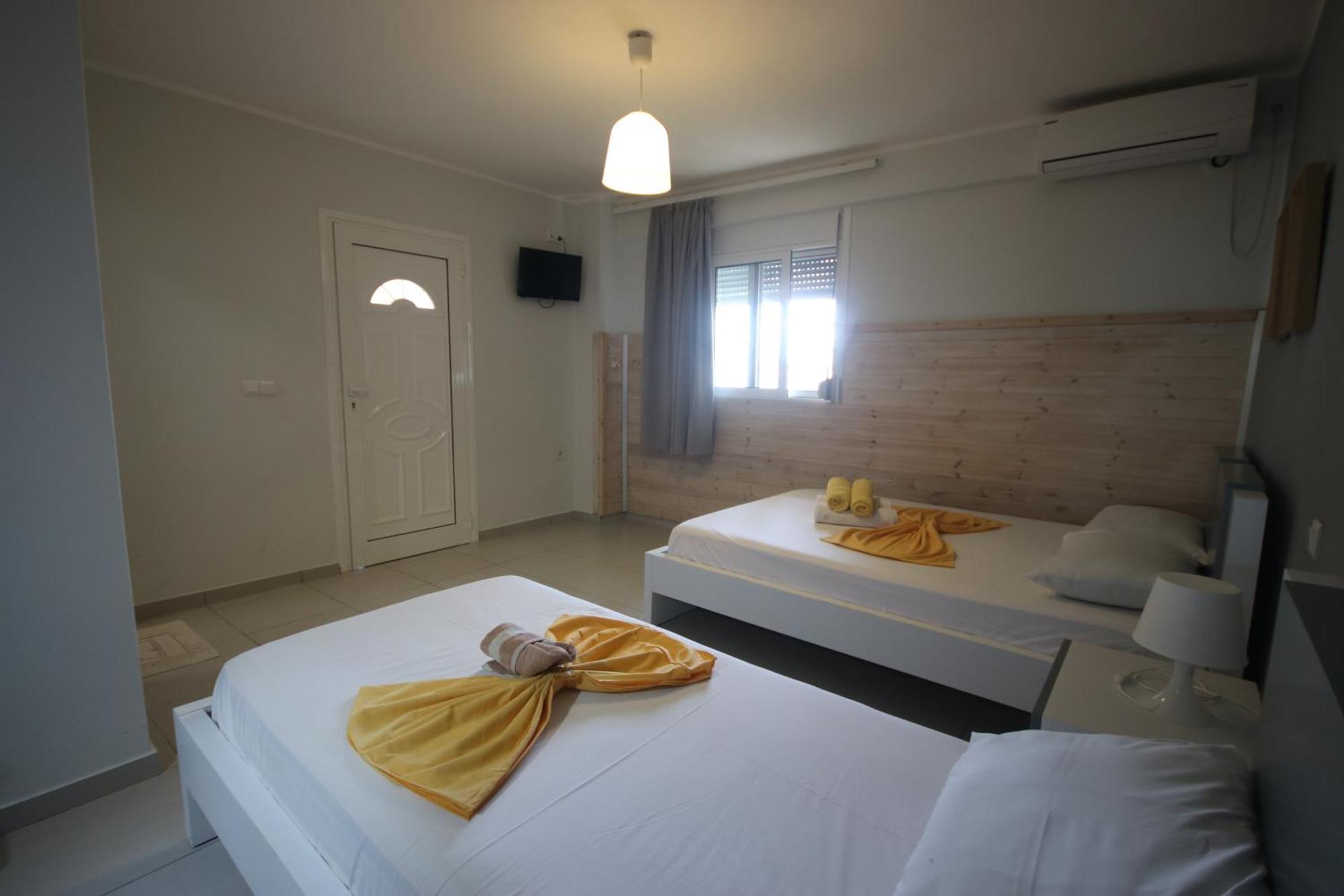 Hotel Potami Beach - Mondi Goro Himare Exterior photo